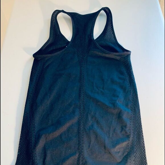 Fabletics Christine Built In Bra Tank Top Size XS NWT - Picture 10 of 14